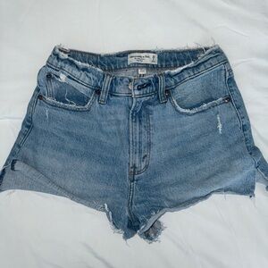 Abercrombie Curve Love High Rise Denim Mom Short